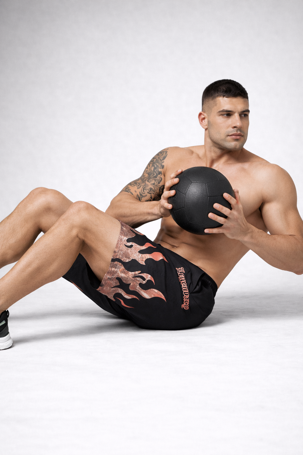 2-pack of men's NS Lycra sports shorts - solid & printed | above knee training shorts